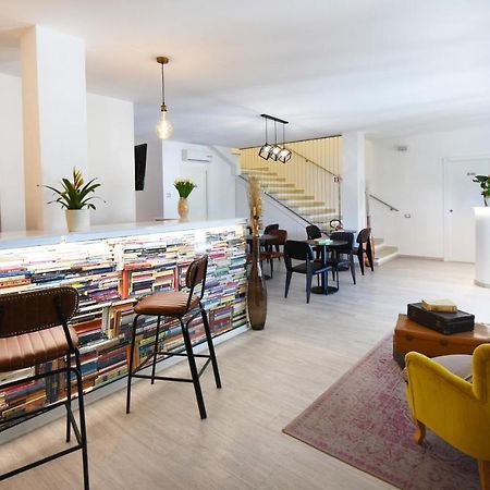 Xenia Hotel Виласимиус Екстериор снимка