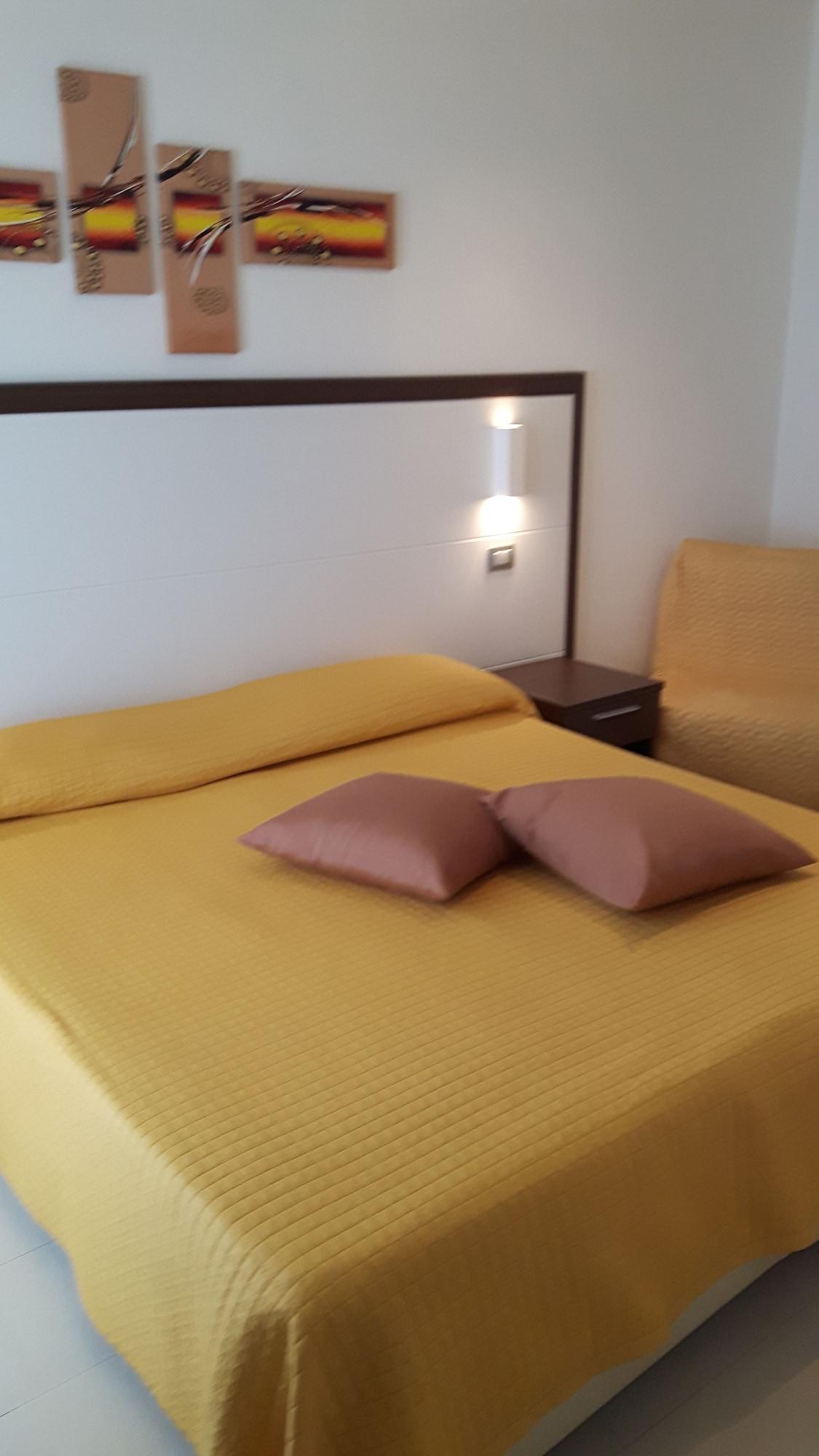 Xenia Hotel Виласимиус Екстериор снимка