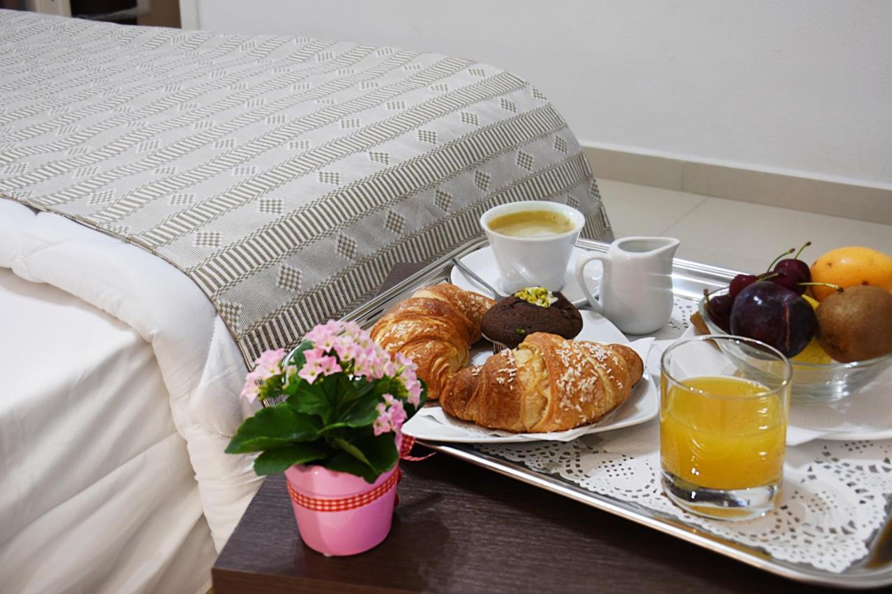 Xenia Hotel Виласимиус Екстериор снимка