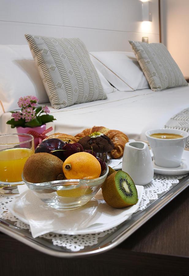 Xenia Hotel Виласимиус Екстериор снимка