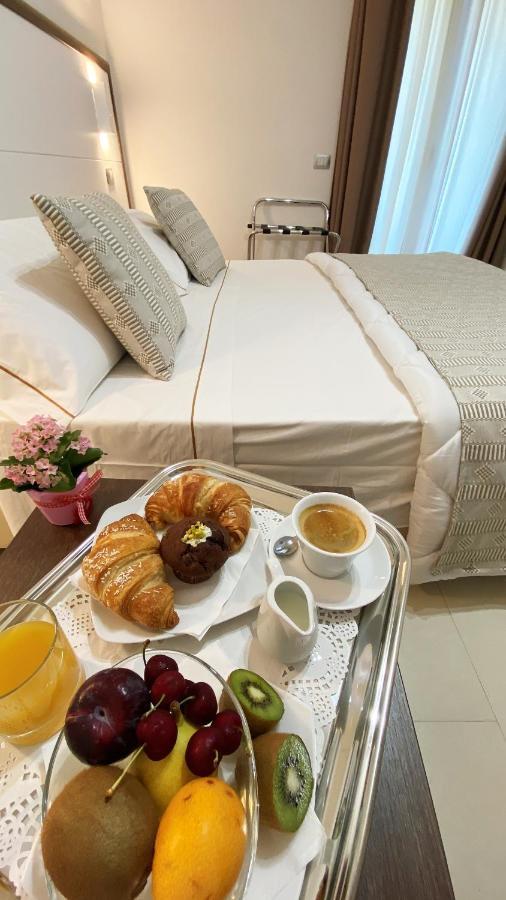 Xenia Hotel Виласимиус Екстериор снимка