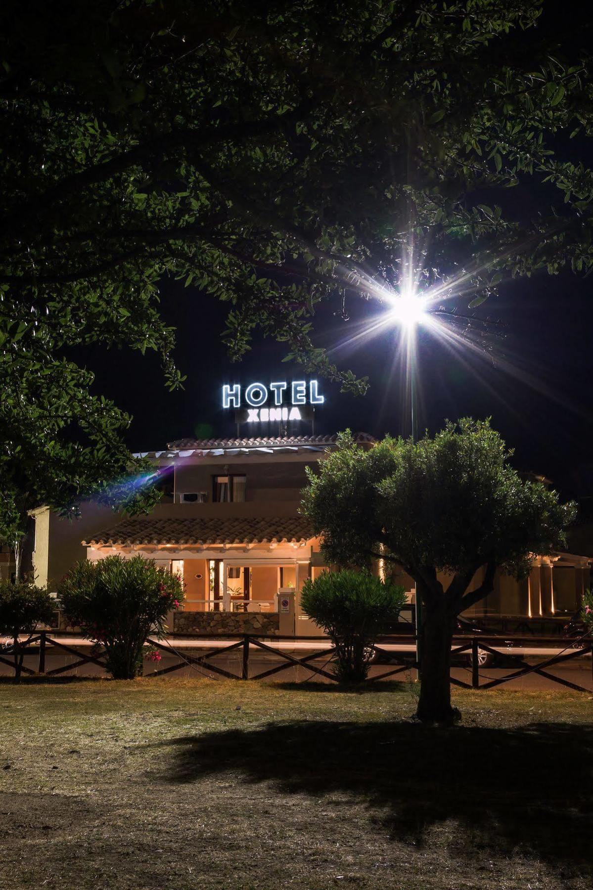 Xenia Hotel Виласимиус Екстериор снимка